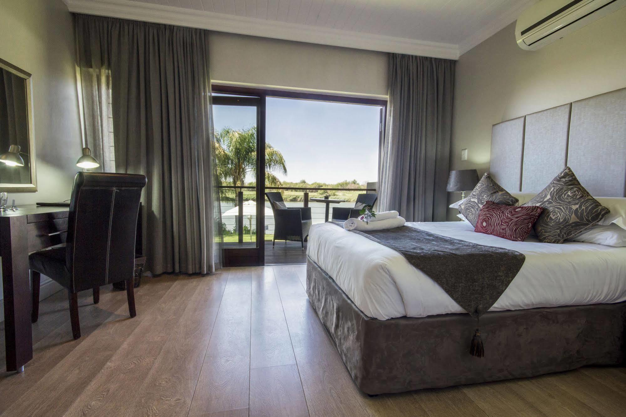 River Place Manor Upington Dış mekan fotoğraf